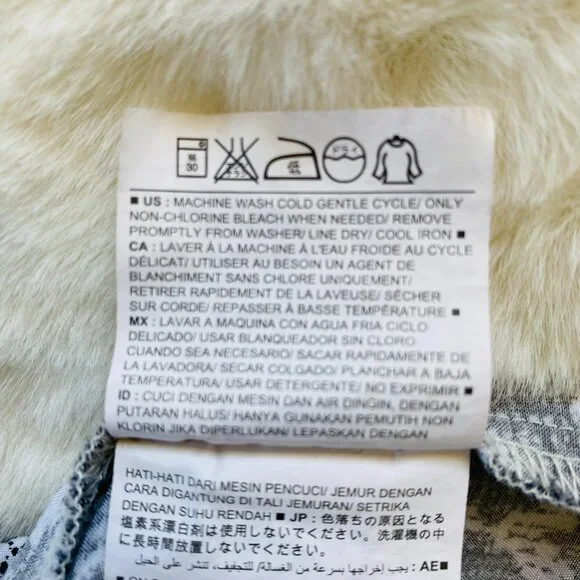 Old Navy Women's Black Snake Print Long-Sleeved Short Dress size Large - Picture 10 of 10